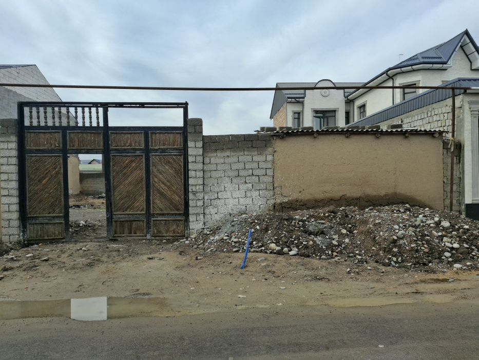 Бектемир Забардаст м.ф.й ХОВЛИ СОТИЛАДИ СРОЧНО !!!