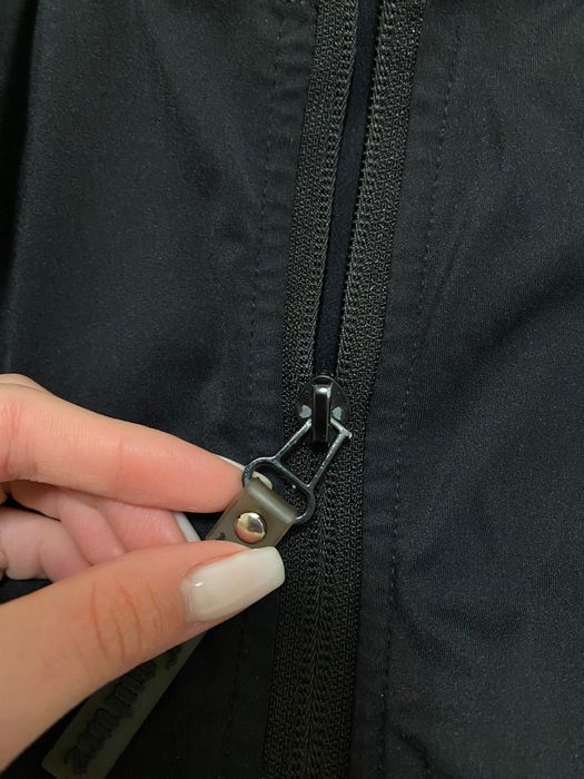 Черно яке на Juicy Couture
