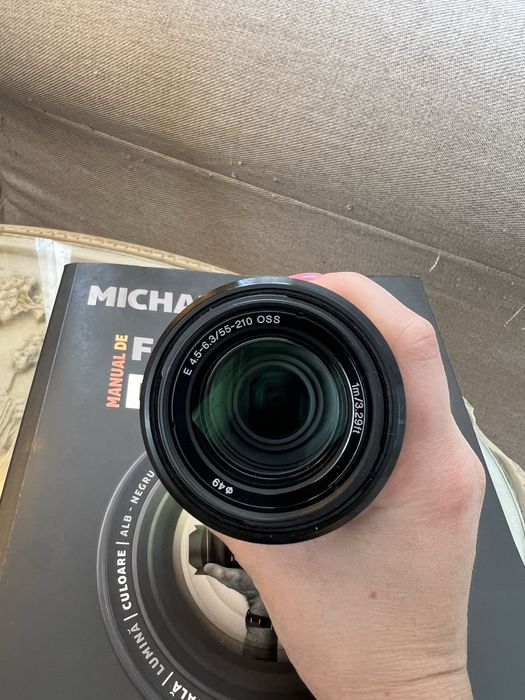 Sony a6000 + obiectiv 16-50 f/3.5-5.6 + obiectiv 55-210 f/4.5-6.3