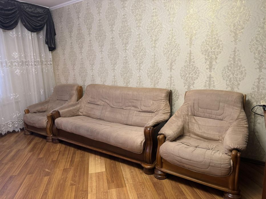 Мягкий уголок. Диван и 2 кресла