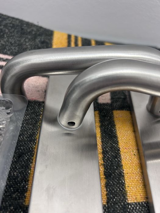 Clanță argintie exterior