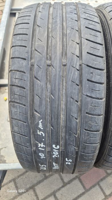 două cauciucuri 215 40 17 ,de vară