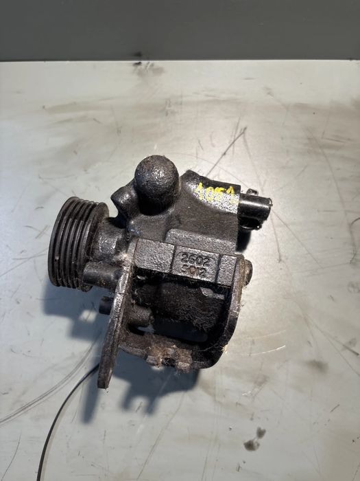 Pompa servodirectie mecanica Ford Mondeo 1998 1.8 MT (116 hp)