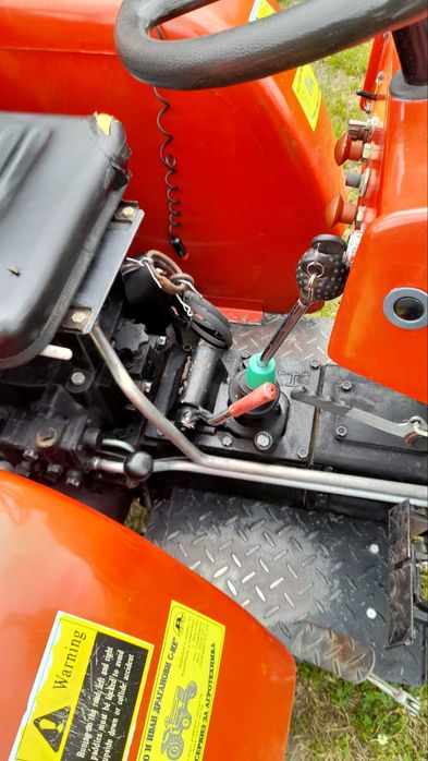 Китайски трактор Уейтцо ТУ-180