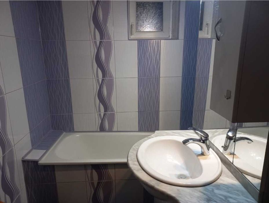 Apartament cu doua camere modern si spatios in Fratii Golesti