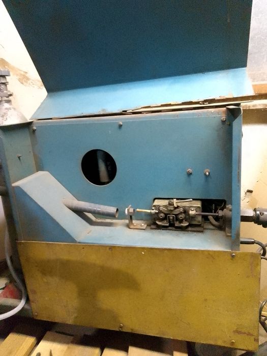 Телоподаващо Кракра работещо