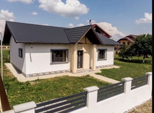 Casa construita 2024-2025 materiale premium in Horia Neamt