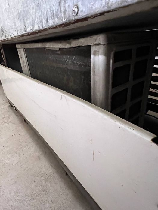 Холодильник магазины стойка