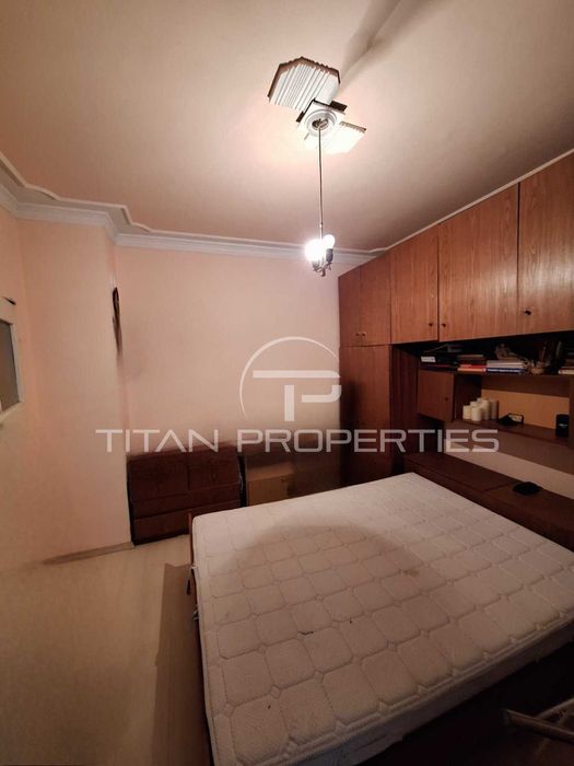 Продава се Тристаен апартамент в Пловдив, Тракия - 86 кв.м за 1221 €/кв.м - Снимка #6