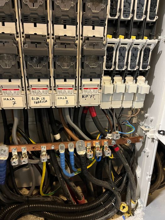 Electrician interventii rapide. Montaj instaltii complete.