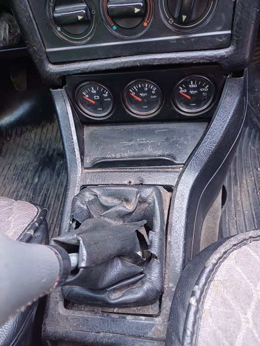 На ауди 80 б3 запчасти