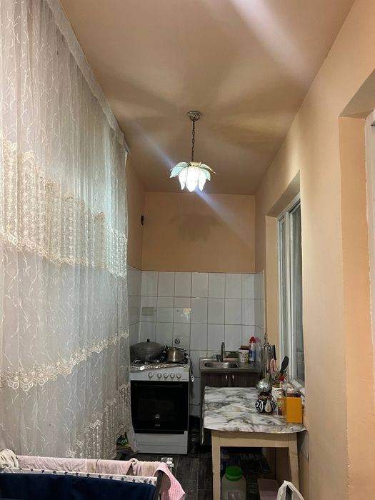 Срочно продаётся Чиланзар 9 Балкон 1,5*6