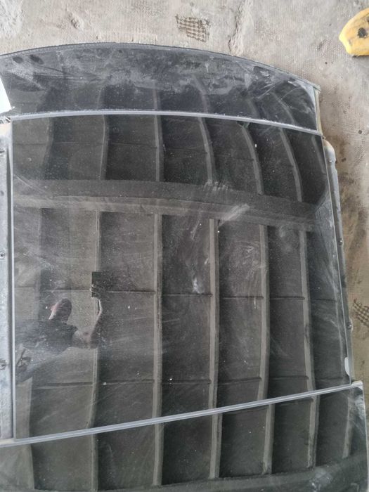 Plafon trapa panoramic Range Rover  Velar L560