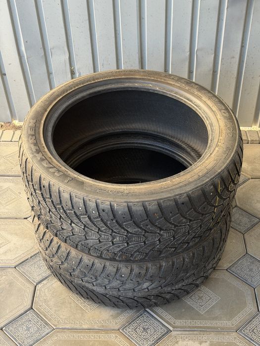 245/45/18 пара шины Maxtrek