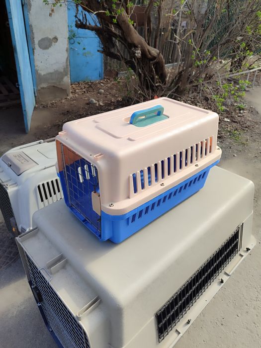 Переноски для животных продам.