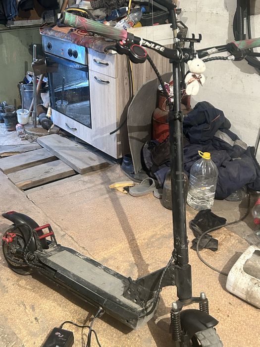 Продам электро сосмокат kugo m4 pro