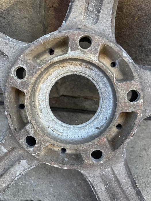 Продам Диски R20 5/150
