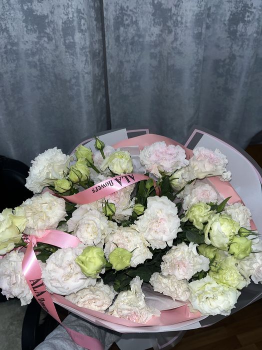 Цветы эустома (лизиантус)