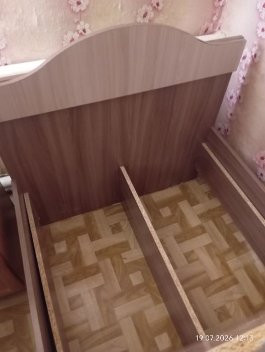 Кровать полуторка