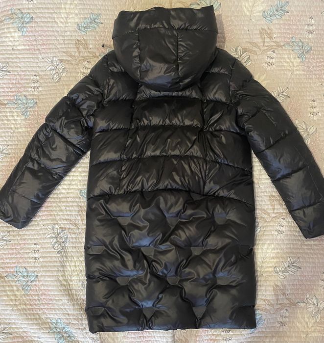 Продам зимний пуховик