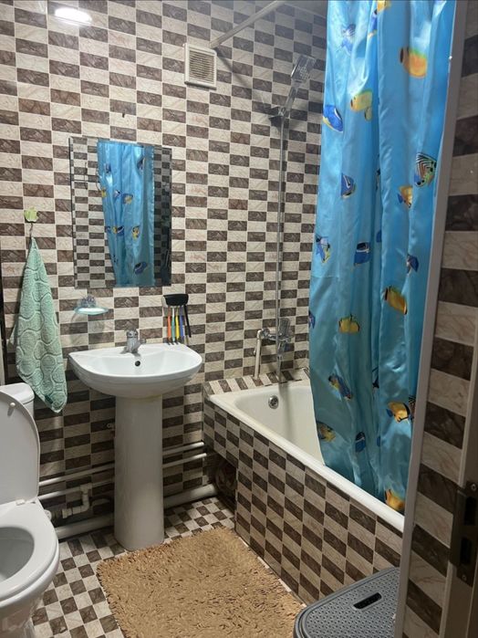 Квартира 3/2/4 Академгородок Средний ремонт 70м2