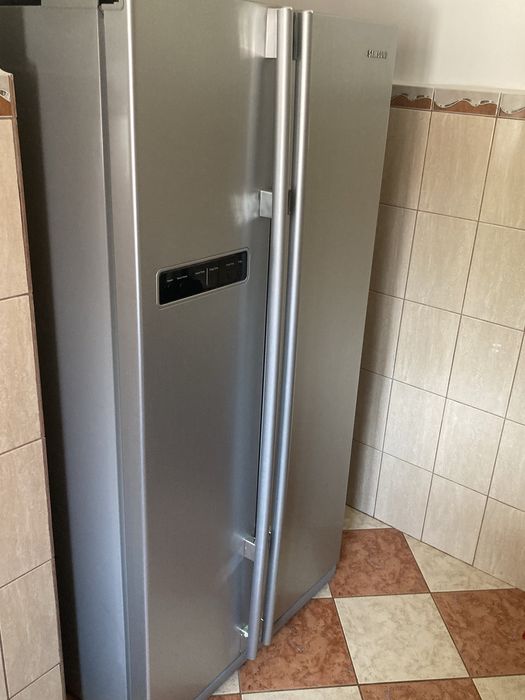 Frigider Samsung Side by Side 496 Litri