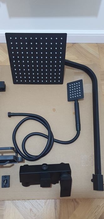 Coloana dus cu 3 functii curgere apa, negru mat