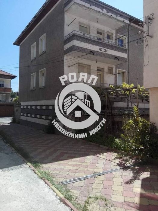 Продава се Къща в Асеновград - 430 кв.м за 480 €/кв.м - Снимка #1