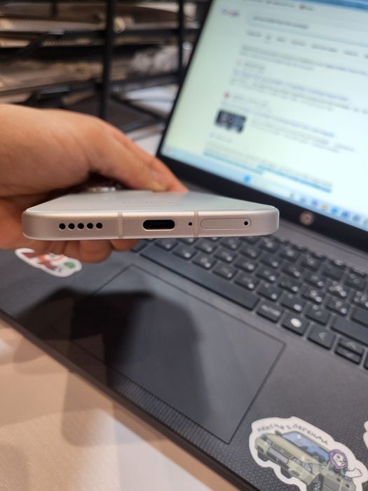 HONOR 600 LITE kafolati bilan Holati yangi document bilan