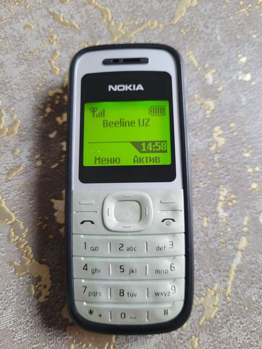 Нокиа 12-00  простой