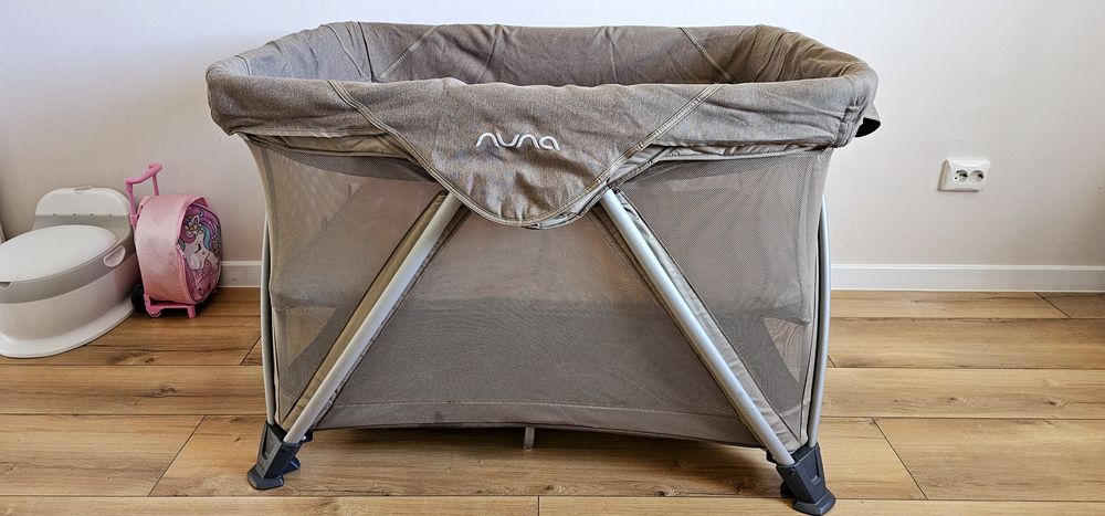Переносной манеж Nuna SENA