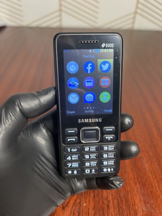 Кнопочный телефон Samsung B350 DUOS