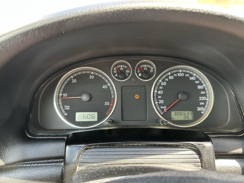 Volkswagen passat b5.5