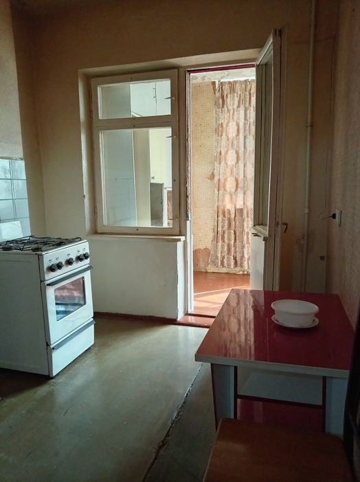 Продам 3 комнатную