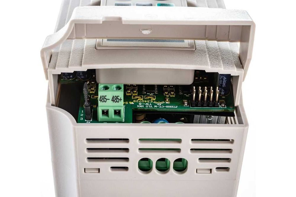 Преобразователь частоты 2,2кВт VECTOR EKF