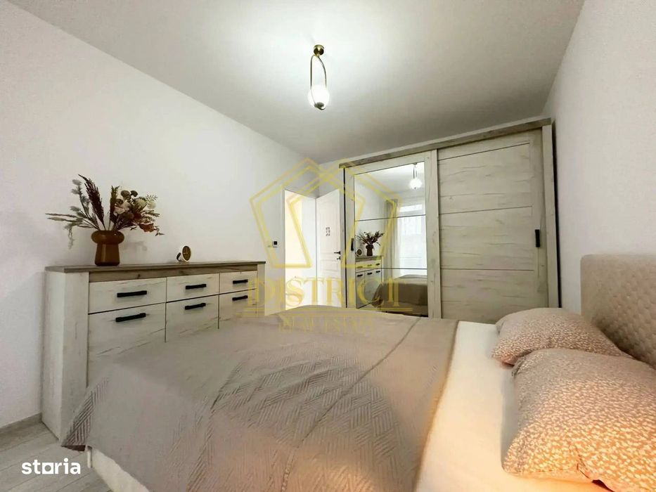 Casa insiruita pe colt cu 3 camere | ZONE 2 | Calea Urseni