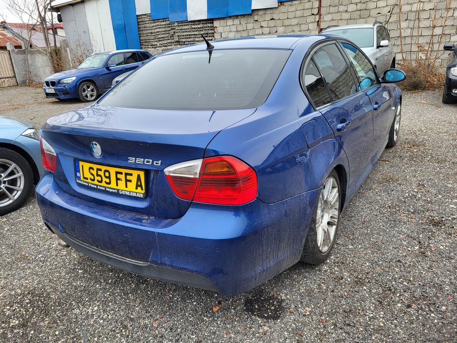 Aripa spate bmw e90
