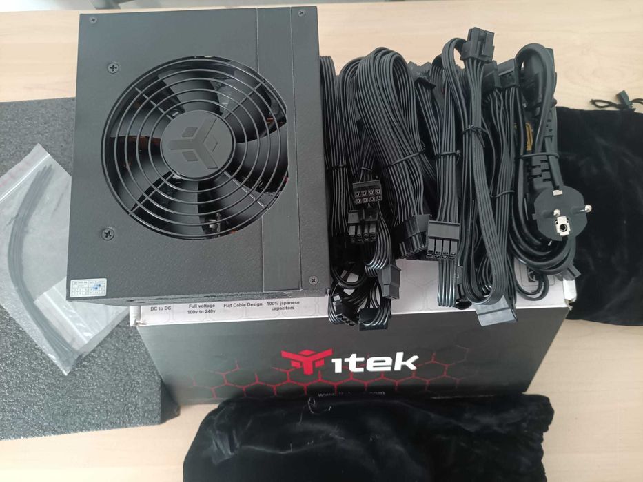 Sursa Itek 1000W 80 gold Noua Nefolosita Modulara