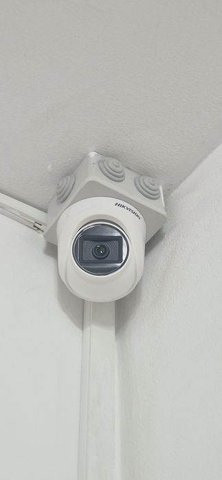 Sistem video
Pret 2500 ron
Sistem supraveghere video cu senzori de miscare si alarma complet functional..inchid salonul si nu mai am ce face cu e