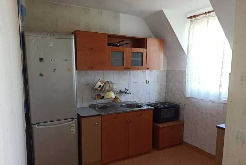 Дава се под наем Двустаен апартамент в Бургас, Възраждане - 80 кв.м за 140 € - Снимка #5