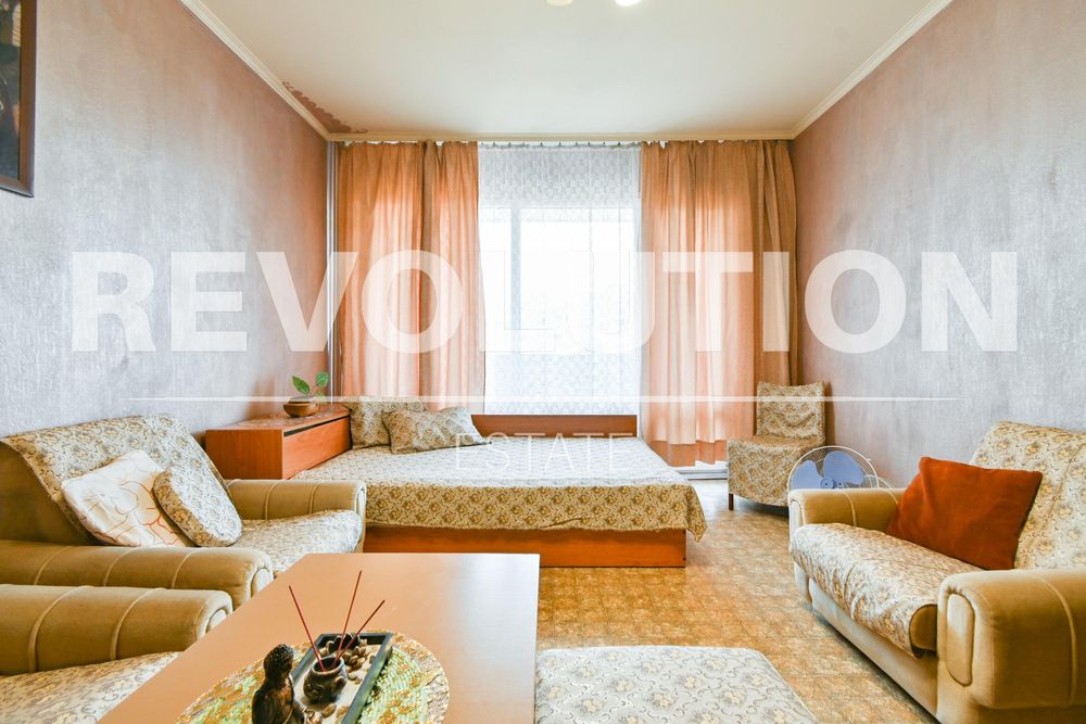 Дава се под наем Едностаен апартамент в София, Надежда 2 - 50 кв.м за 435 € - Снимка #1