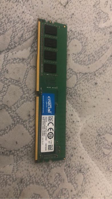 Лут бокс с техникой и гарнитурой