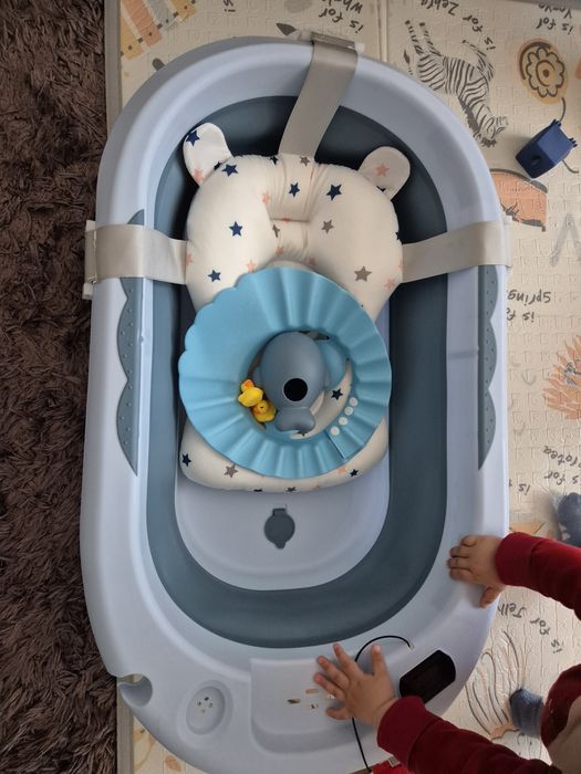 Cada/cadita  bebeluși