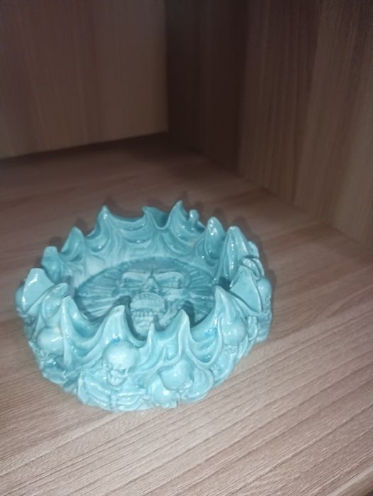 Пепельница " Череп"