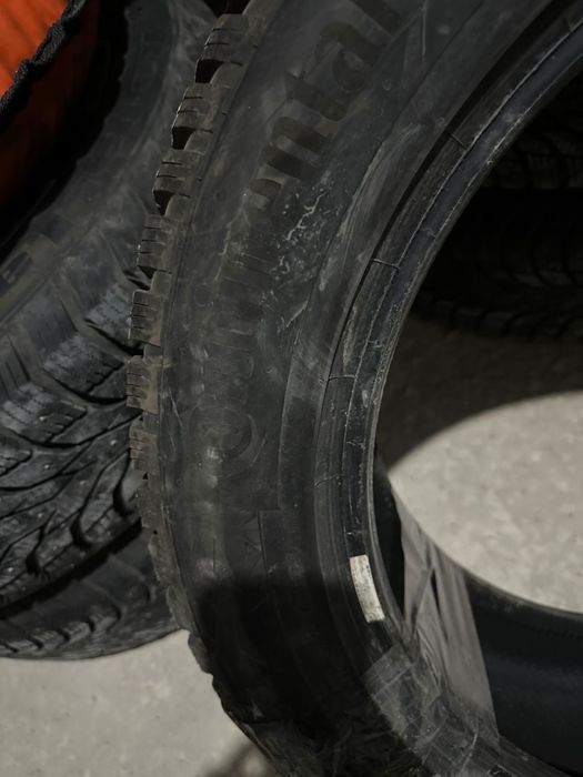 Покрышки для авто 235/55 R19  Зимние contental