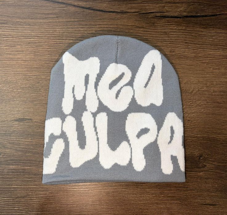 Шапки новые.  В наличии