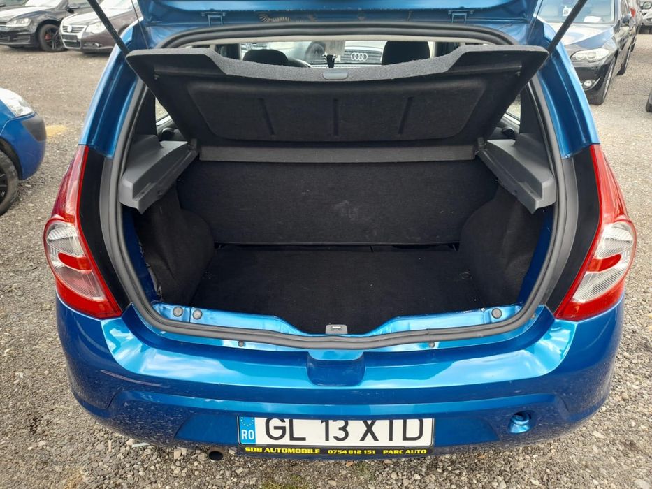 Dacia Sandero 2009