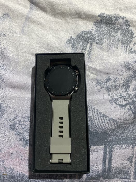 Прадам часы  состояние новое