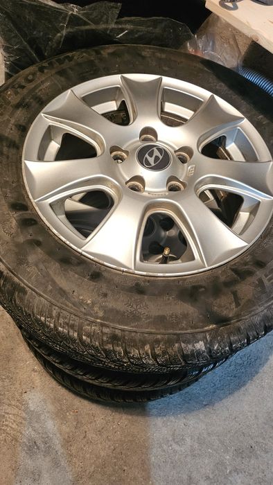 Jante Aliaj 15' 5x114.3  OEM Hyundai I30 anvelope iarna 195/65/15