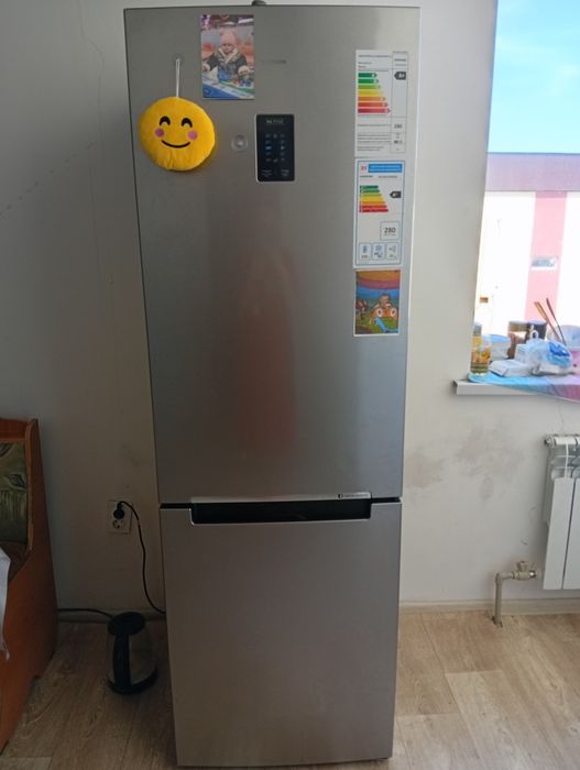 Холодильник в хорошем состоянии